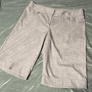 Worthington - light gray dress shorts - Modern fit - longer length - size 16